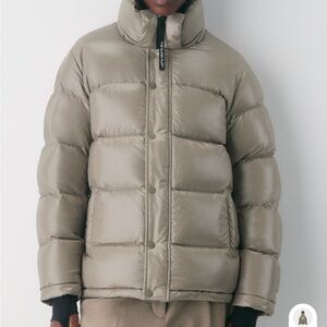 Aritzia Super Puff in Hi Gloss Taupe